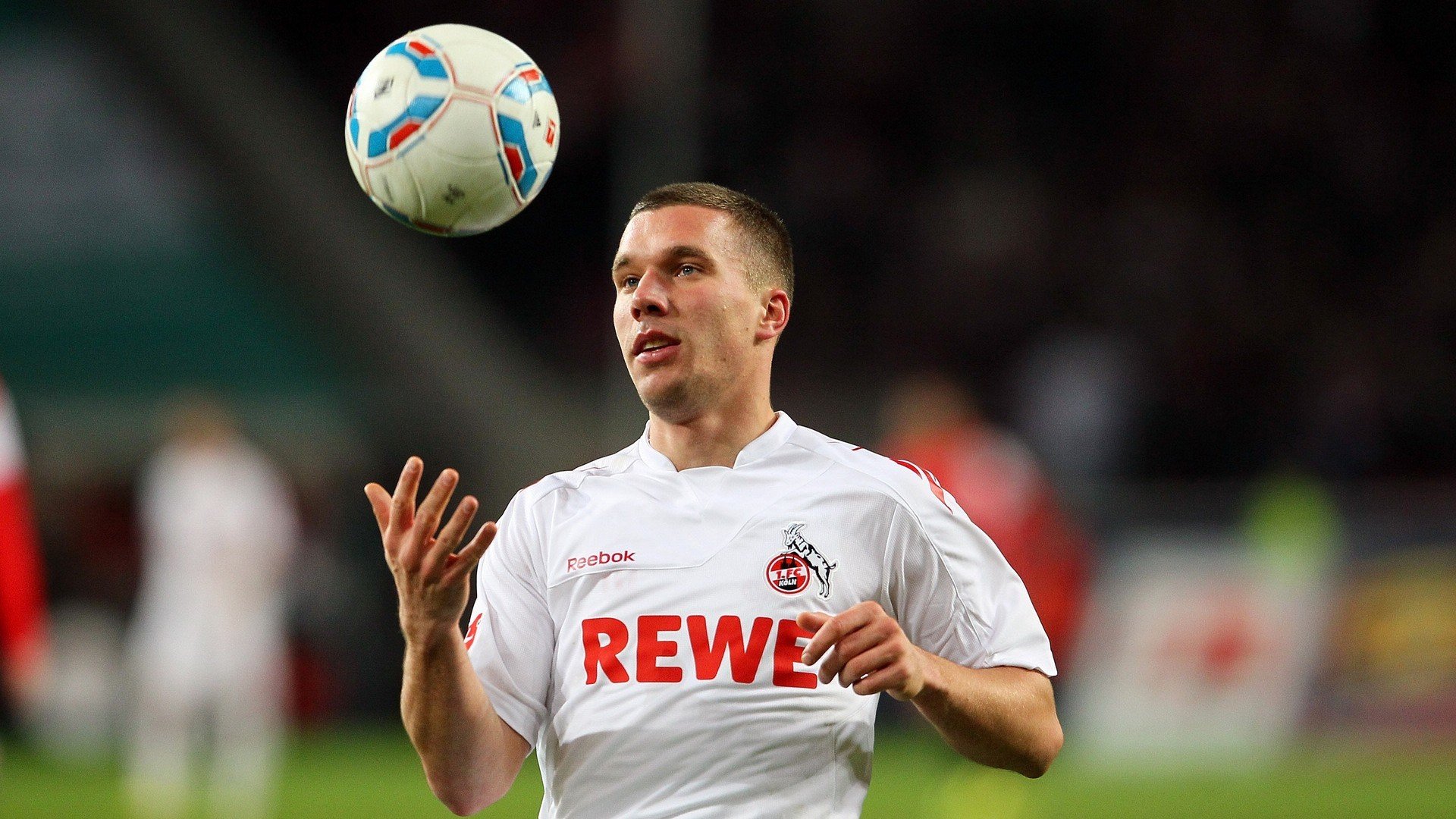 世界杯赛场的未来建筑设计趋势，世界杯规划