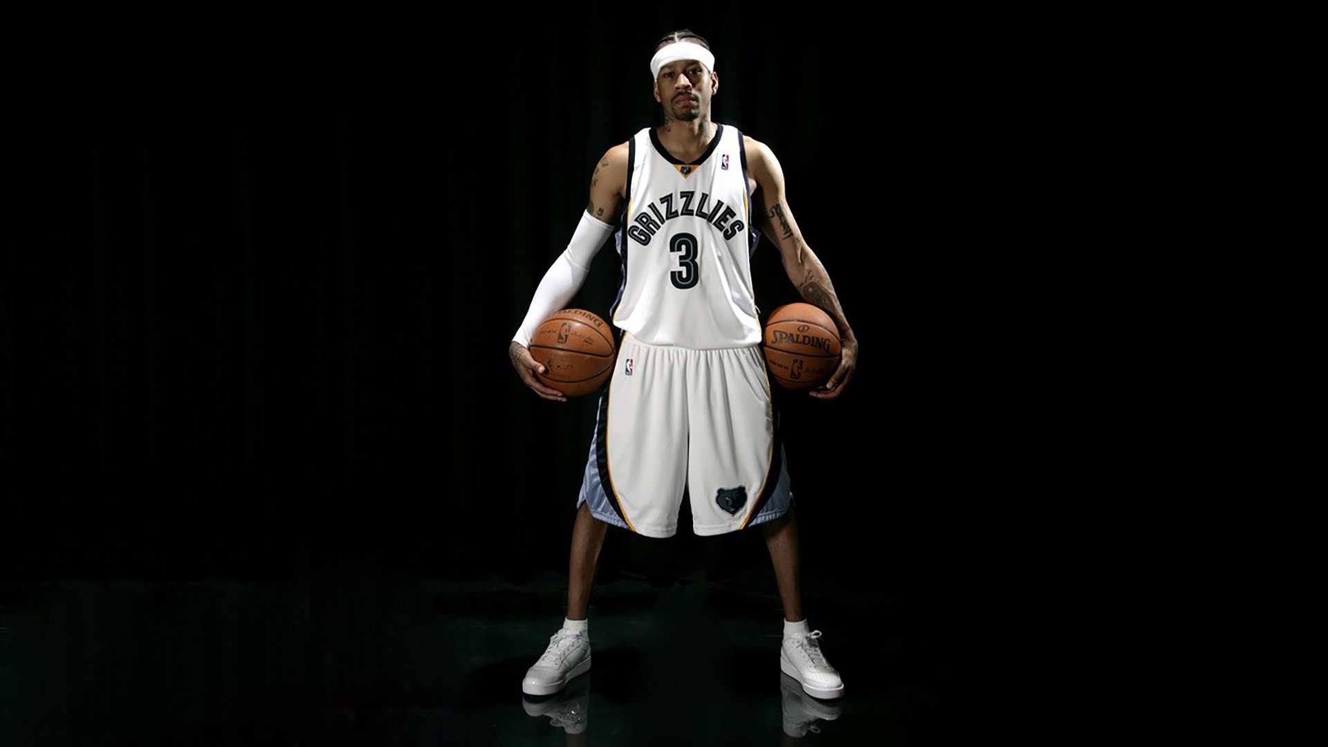 哈登直指快船最大问题,认为泰伦卢需调整,哈登联手伦纳德