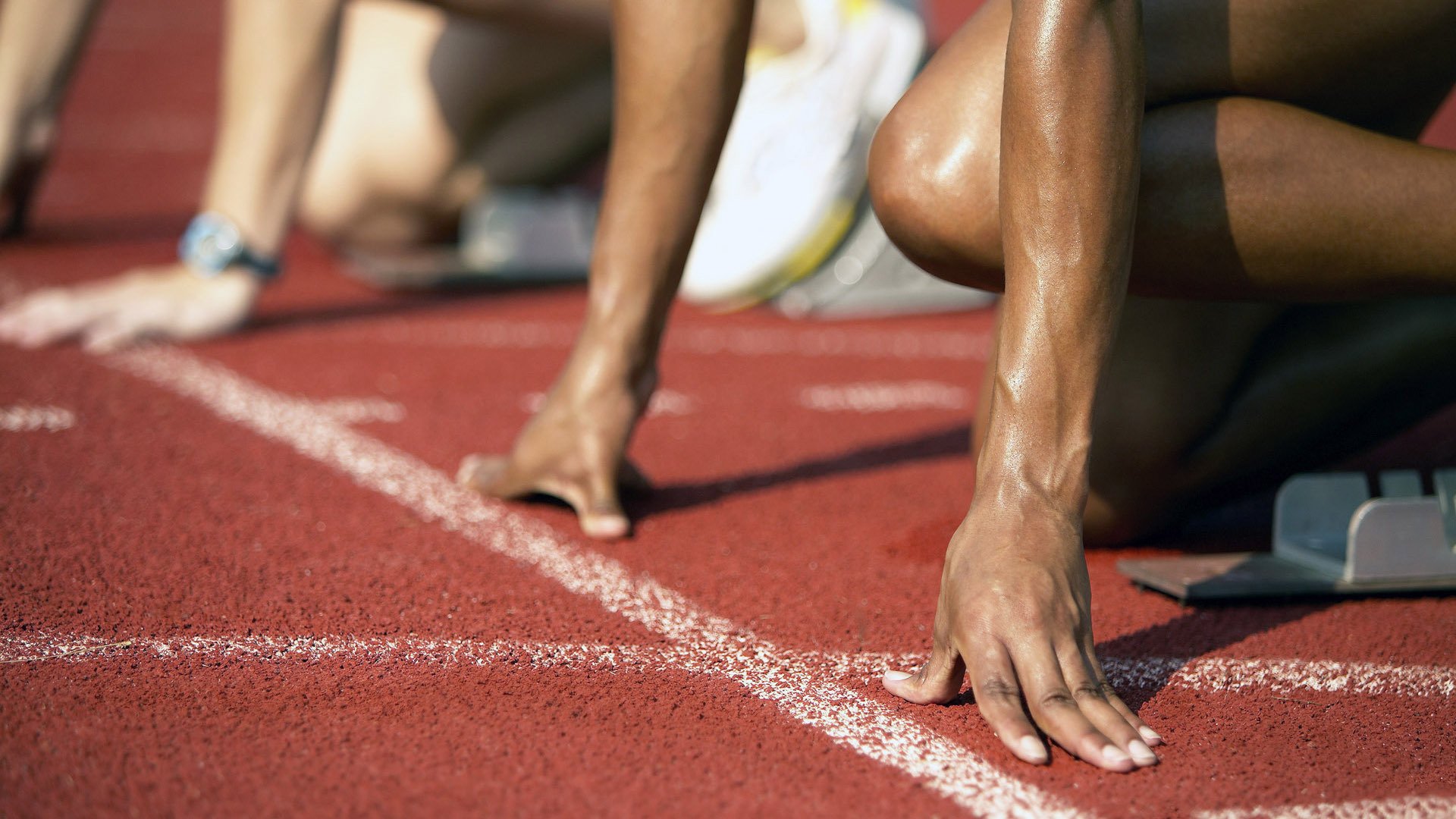 Kering-综合评论：本月体育热点事件盘点与舆论解析，2021体育热点